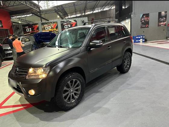 SUZUKI GRAND VITARA 2.0 4X4 16V GASOLINA 4P AUTOMÁTICO SUZUKI GRAND VITARA 2.0 4X4 16V GASOLINA 4P AUTOMÁTICO